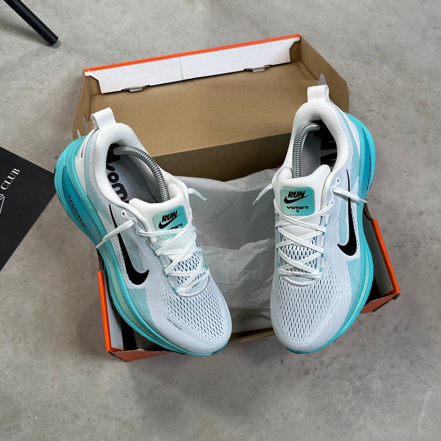 Nike Vomero 18 Dusty Cactus